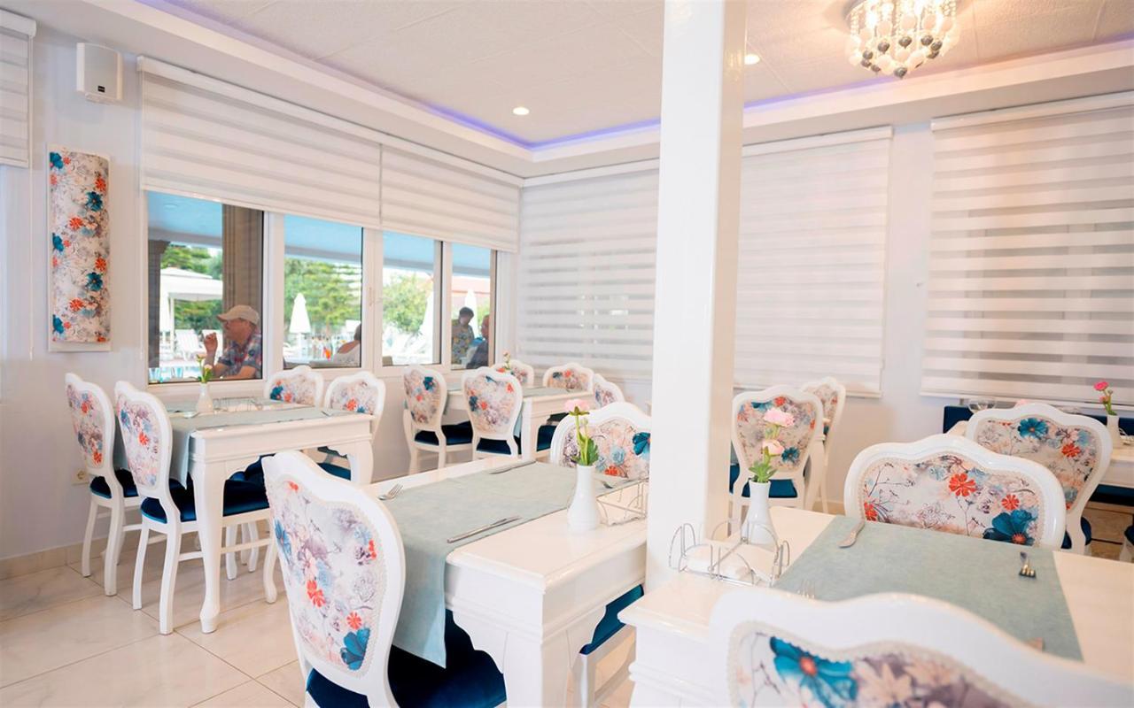 Clover Magic Altinkum Park Hotel
