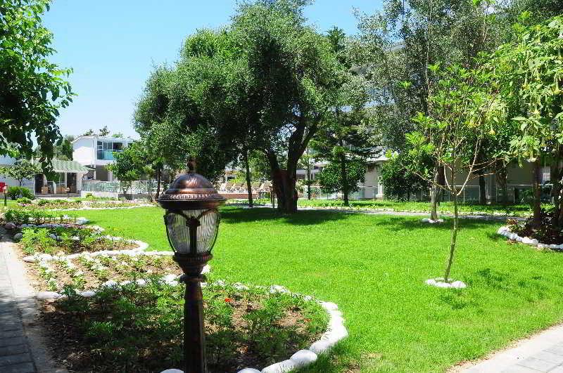 Hotel Clover Magic Altinkum Park