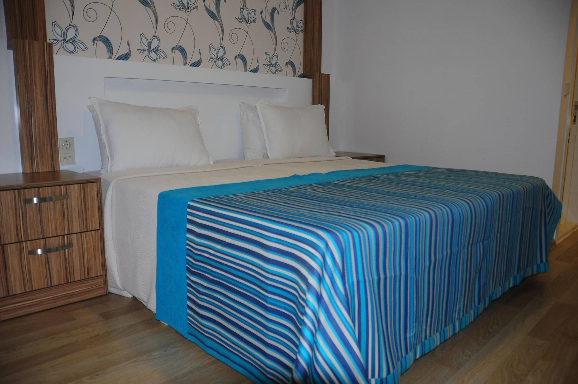 Clover Magic Altinkum Park Hotel 3*